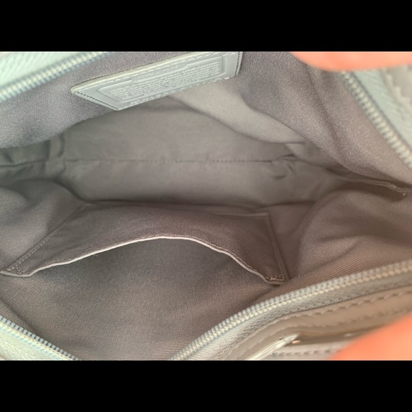 Light grey Coach leather handbag - Picture 11 of 11